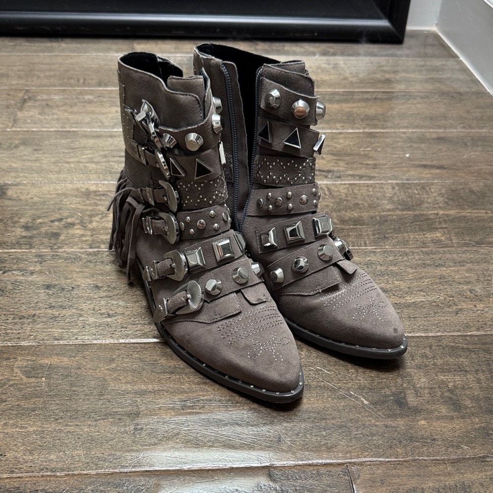 ivy kirzhner boots